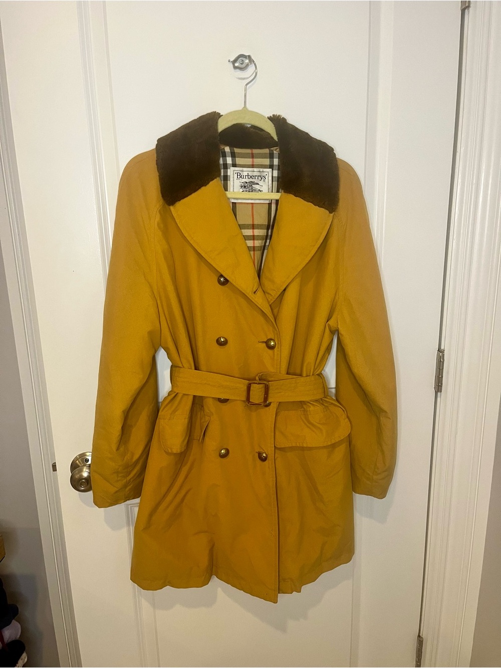 Vintage Burberry Women's Mustard Double-Breasted Trench Coat - size 8 (40) - Picture 2 of 13